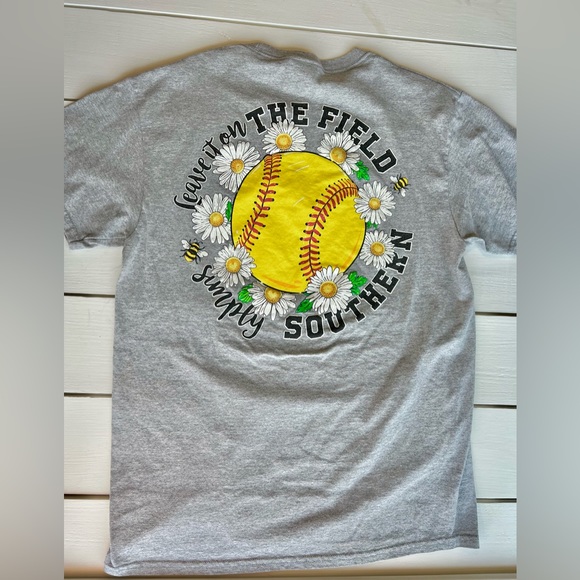 Simply Southern Tops - SIMPLY SOUTHERN Gray Graphic Softball Tee Size Medium